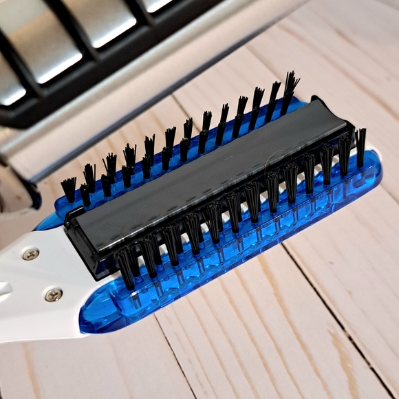 InStyler Wet To Dry Rotating Styling Iron - Picture 5 of 7